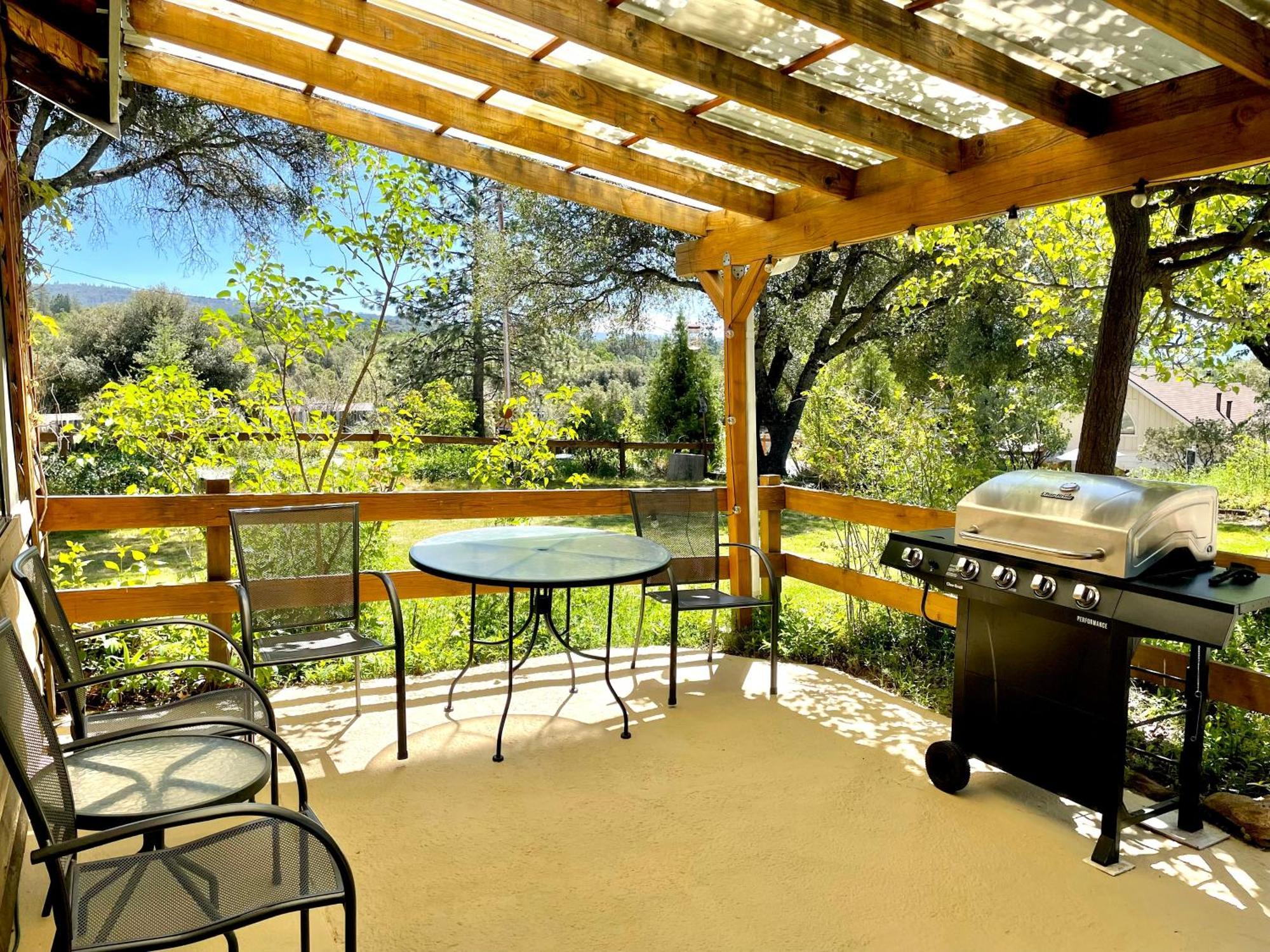 Sierra Mountain Lodge - Vacation Rentals - Yosemite Ahwahnee Eksteriør billede